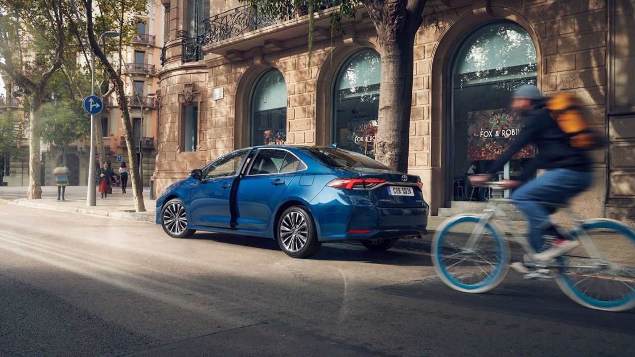 Corolla Sedan Hybrid