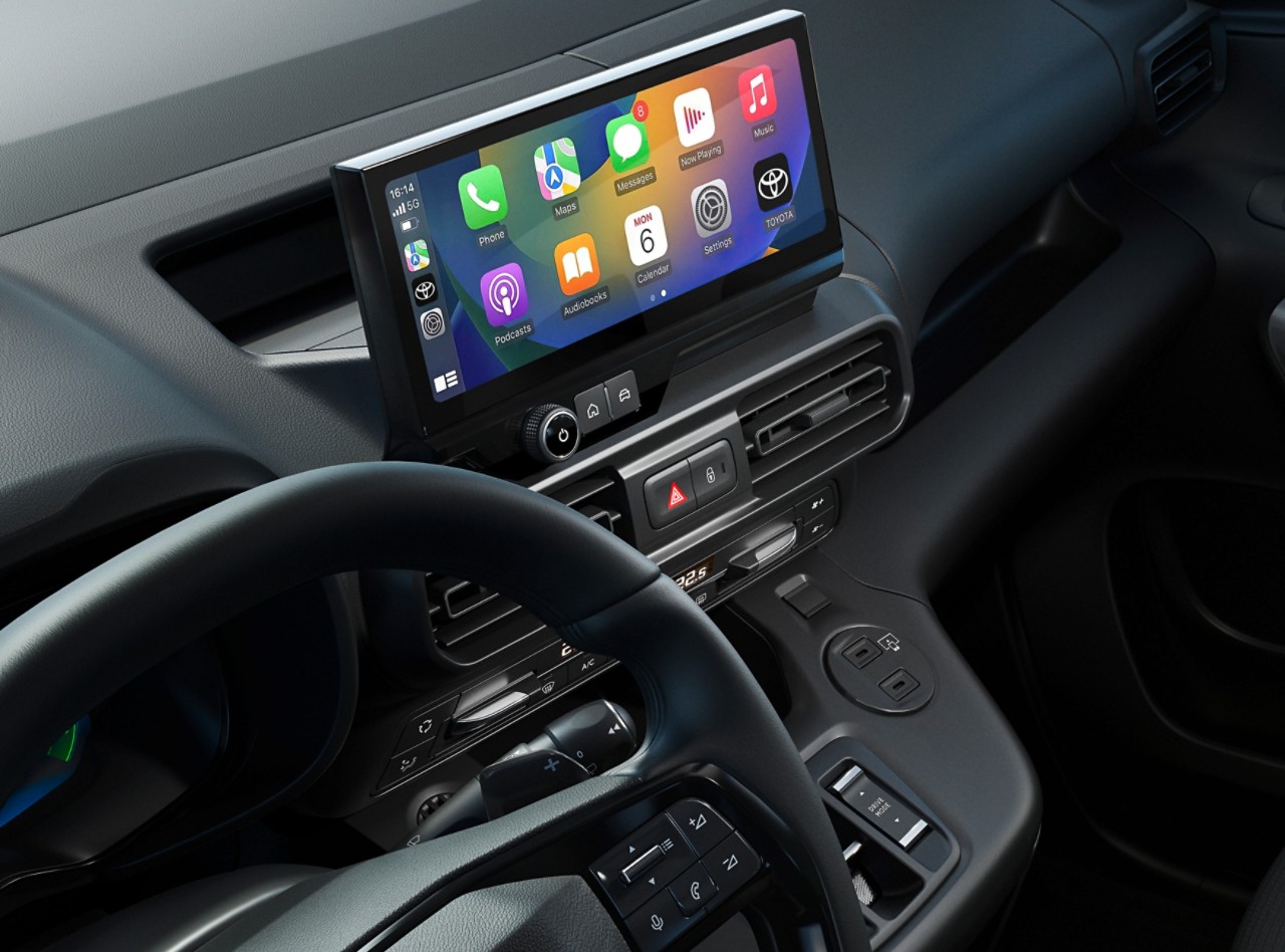 Apple CarPlay en la pantalla multimedia de la Proace City Verso 