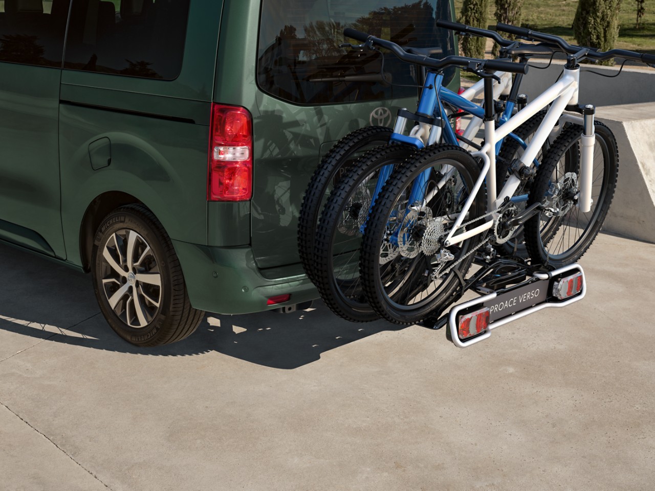 A Proace Verso parked in the city 	